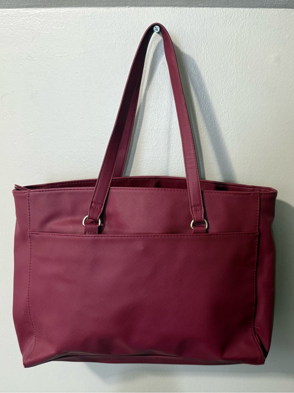 Classic Structured Tote Bag in Wine